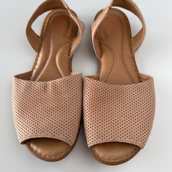 Born Trang Leather Sandals size 11 - Picture 2 of 7